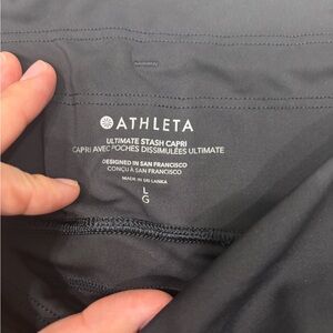 Athleta Ultimate Stash Capri Leggings Large